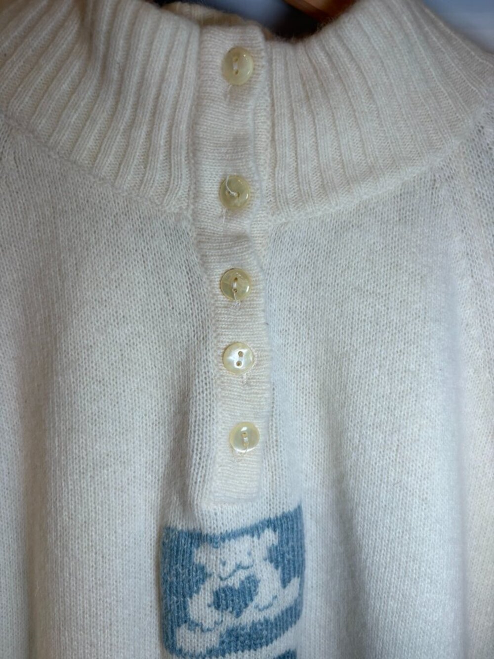 Vintage Made in Italy Wool Angora Bunny Heart Mock Neck Cottagecore Sweater S - Picture 5 of 13